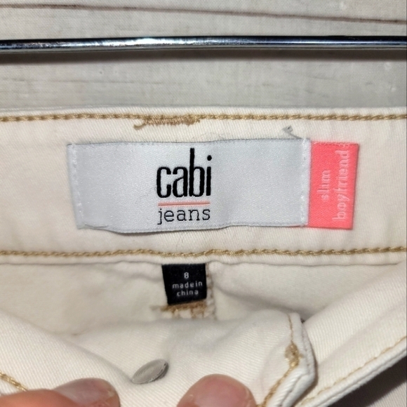 CAbi White Distressed Slim Boyfriend Stretch Jeans w Tan Stitching, sz 8 - Picture 6 of 13